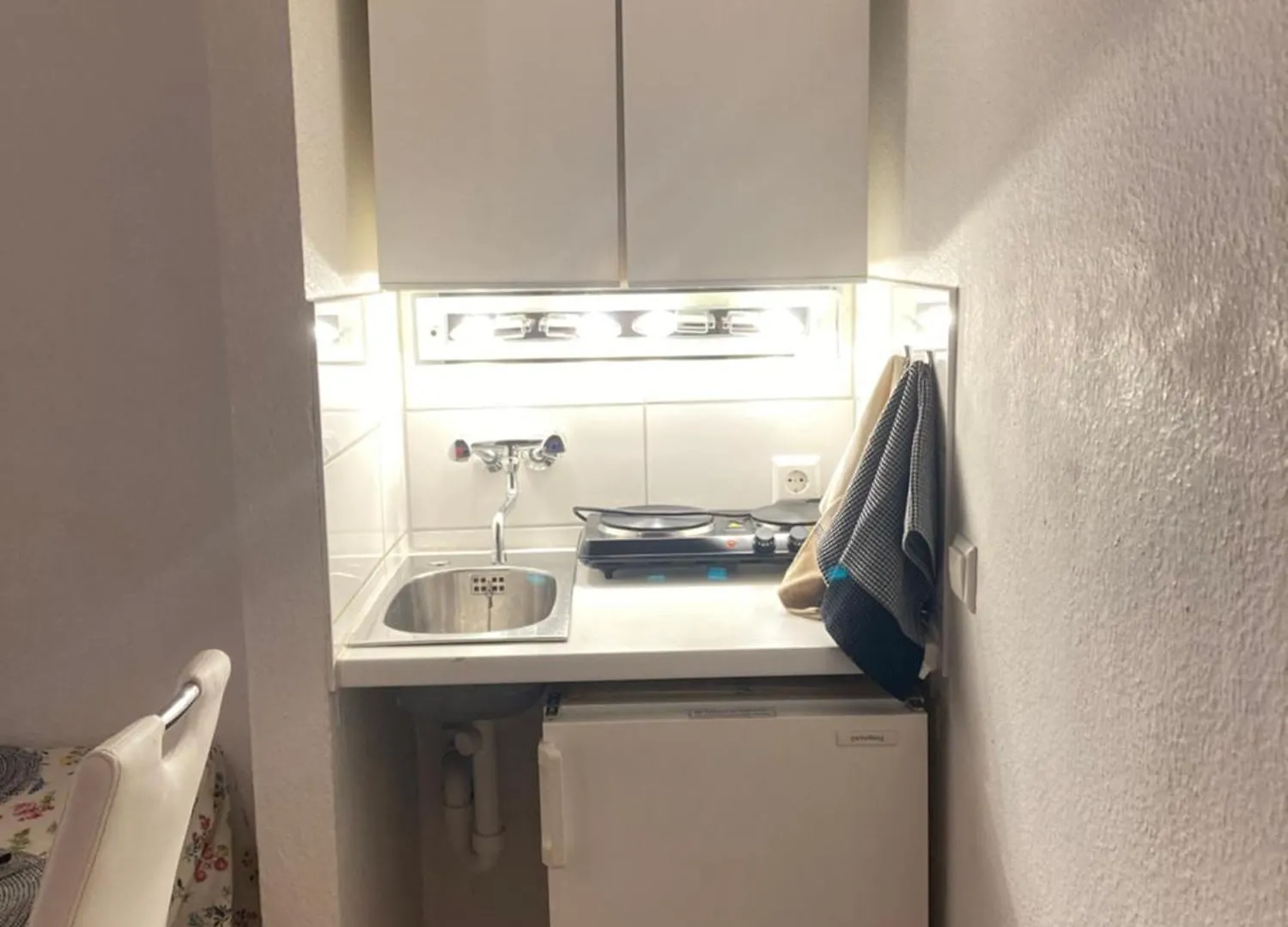 Apartman Schoene 1 Zimmer Wohnung Mit Balkon Am Feuersee Stuttgart Németország