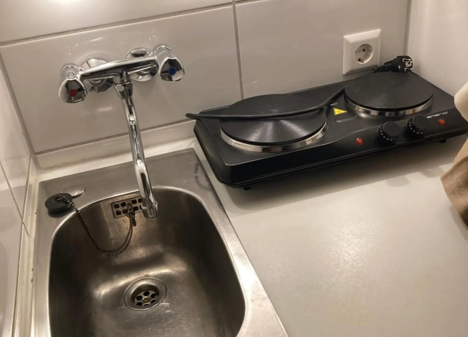 Apartman Schoene 1 Zimmer Wohnung Mit Balkon Am Feuersee Stuttgart